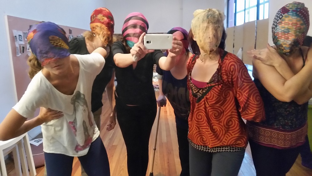 Mascara grupal