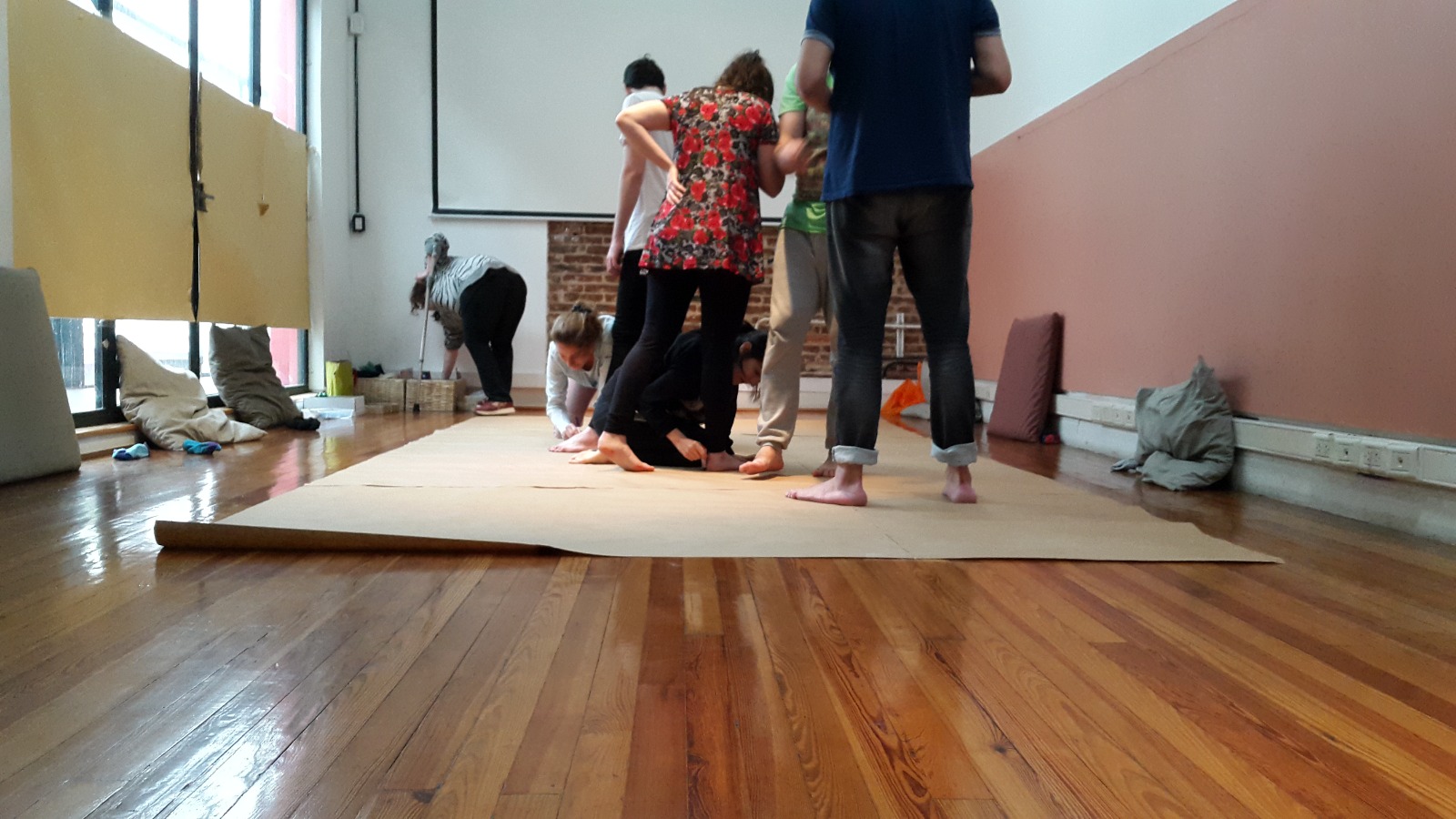 Encuentro y práctica artística de MAAT
